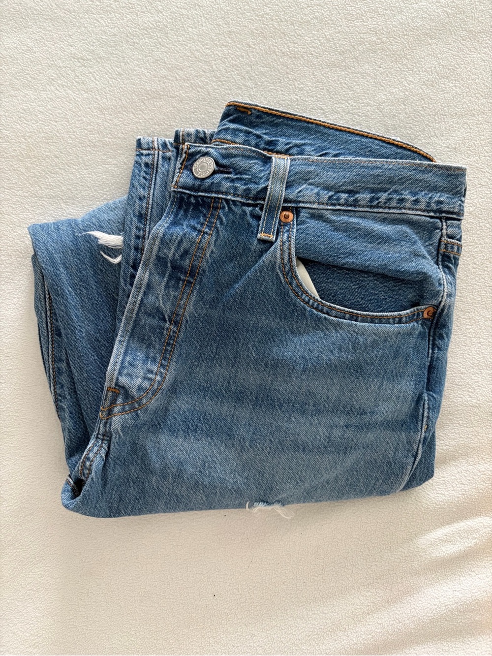 Levi's Women’s Straight Jeans - Medium Blue